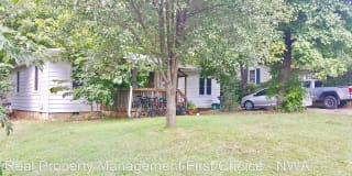 1217 S Dunn Ave 1217 S Dunn Ave Photo Gallery 1