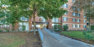 2200 Grace 2200 Grace Photo Gallery 1