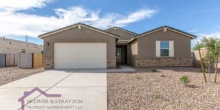 30334 North Hummingbird Lane 30334 North Hummingbird Lane Photo Gallery 1