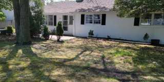 1325 Bay Avenue 1325 Bay Avenue Photo Gallery 1