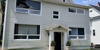305 W Drinker St 305 W Drinker St Photo Gallery 1