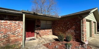 2112 S Birmingham Court 2112 S Birmingham Court Photo Gallery 1