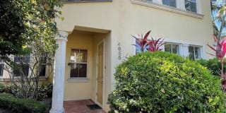 4855 Ponce De Leon Blvd 4855 Ponce De Leon Blvd Photo Gallery 1