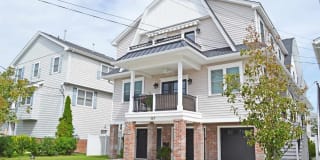 117 N Jefferson Ave 117 N Jefferson Ave Photo Gallery 1