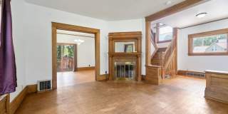 513 W 22nd St