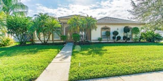 4428 FALLBROOK BOULEVARD 4428 FALLBROOK BOULEVARD Photo Gallery 1
