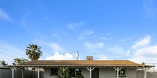 3427 West Montecito Avenue 3427 West Montecito Avenue Photo Gallery 1