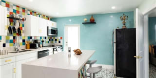 4008 NW 5th Avenue 4008 NW 5th Avenue Photo Gallery 1