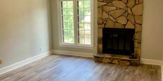 2109 Epworth Drive NE, Unit G 2109 Epworth Drive NE, Unit G Photo Gallery 1