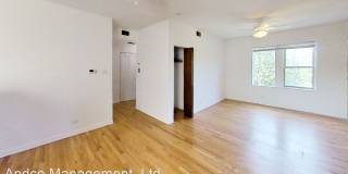 1307 W. Addison St. 1307 W. Addison St. Photo Gallery 1