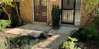 5733 N Kings Hwy 5733 N Kings Hwy Photo Gallery 1