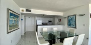 345 Ocean Dr 345 Ocean Dr Photo Gallery 1