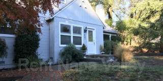 461 College Ave 461 College Ave Photo Gallery 1