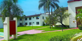 8500 SW 149th Ave 8500 SW 149th Ave Photo Gallery 1