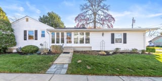 428 Burlington Avenue 428 Burlington Avenue Photo Gallery 1
