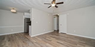 1004 W 37th Street 1004 W 37th Street Photo Gallery 1
