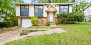 2635 Janice Circle Northeast 2635 Janice Circle Northeast Photo Gallery 1