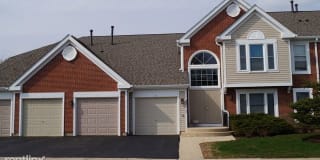 231 University Lane #1 231 University Lane #1 Photo Gallery 1