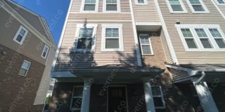 1021 N Sherman Ave 1021 N Sherman Ave Photo Gallery 1