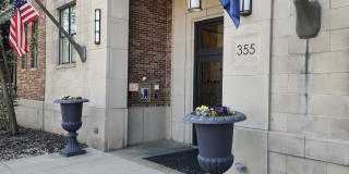 355 East Ohio Street Suite 117 - 1 355 East Ohio Street Suite 117 - 1 Photo Gallery 1