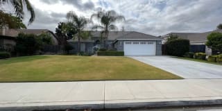 15527 Sammie Avenue 15527 Sammie Avenue Photo Gallery 1