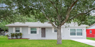 820 Vincent Drive 820 Vincent Drive Photo Gallery 1