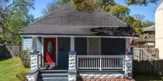 2817 SYDNEY ST 2817 SYDNEY ST Photo Gallery 1