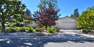 5861 Varna Avenue 5861 Varna Avenue Photo Gallery 1