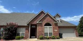4180 Meadow View DR 4180 Meadow View DR Photo Gallery 1