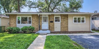 15418 Dorchester Avenue 15418 Dorchester Avenue Photo Gallery 1