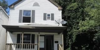 753 20th Street 753 20th Street Photo Gallery 1