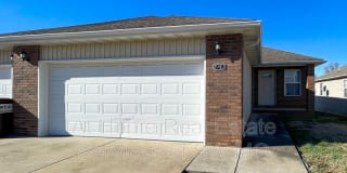 1943 S Bryson 1943 S Bryson Photo Gallery 1