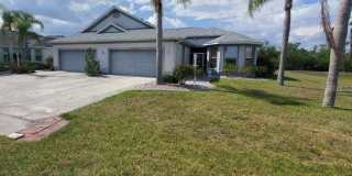 13330 SW PEMBROKE CIRCLE N 13330 SW PEMBROKE CIRCLE N Photo Gallery 1
