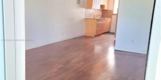 7315 Byron Ave 7315 Byron Ave Photo Gallery 1