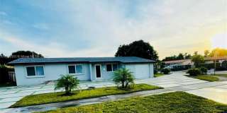 9040 SW 48th Ter 9040 SW 48th Ter Photo Gallery 1