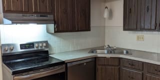 8 Losson Garden Dr 5 8 Losson Garden Dr 5 Photo Gallery 1