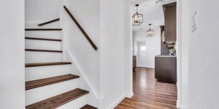401 W Henry St 401 W Henry St Photo Gallery 1