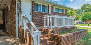 53 Montis Drive 53 Montis Drive Photo Gallery 1