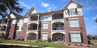 1200 HIDDEN VALLEY DR 1200 HIDDEN VALLEY DR Photo Gallery 1