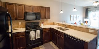 Walnut Lake Walnut Lake Photo Gallery 1