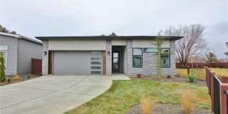 3819 W Crossley Dr. 3819 W Crossley Dr. Photo Gallery 1