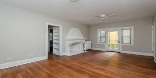 Irving Courts by Reside Irving Courts by Reside Photo Gallery 1