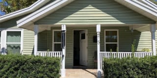 475 22ND AVENUE N 475 22ND AVENUE N Photo Gallery 1