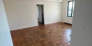 2200 East Tremont Avenue 2200 East Tremont Avenue Photo Gallery 1