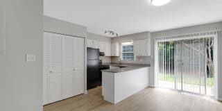 Williamsburg Manor Williamsburg Manor Photo Gallery 1