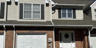 315 HUNTINGTON DRIVE 315 HUNTINGTON DRIVE Photo Gallery 1