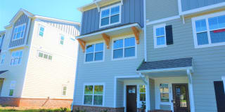 313 Pete Hollis Boulevard 313 Pete Hollis Boulevard Photo Gallery 1