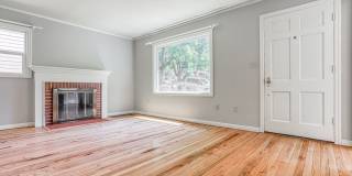 4106 NW Fir Street 4106 NW Fir Street Photo Gallery 1
