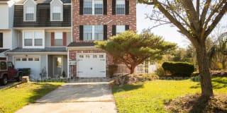 2 Stoneshire Dr 2 Stoneshire Dr Photo Gallery 1