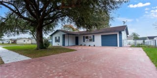 7250 APPLEGATE DRIVE 7250 APPLEGATE DRIVE Photo Gallery 1